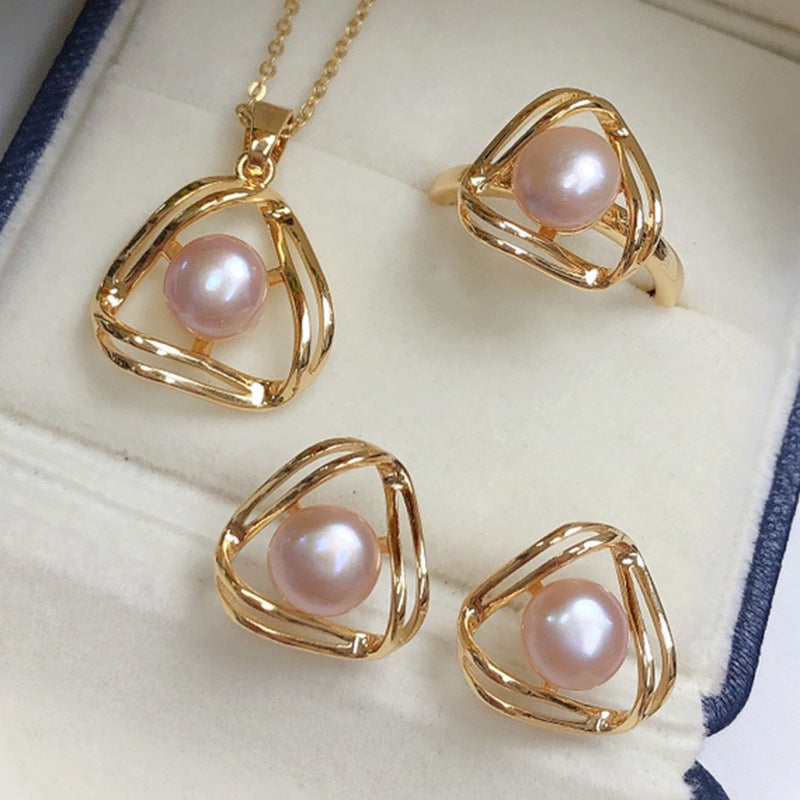 Simple And Exquisite Freshwater Pearl Necklace Set