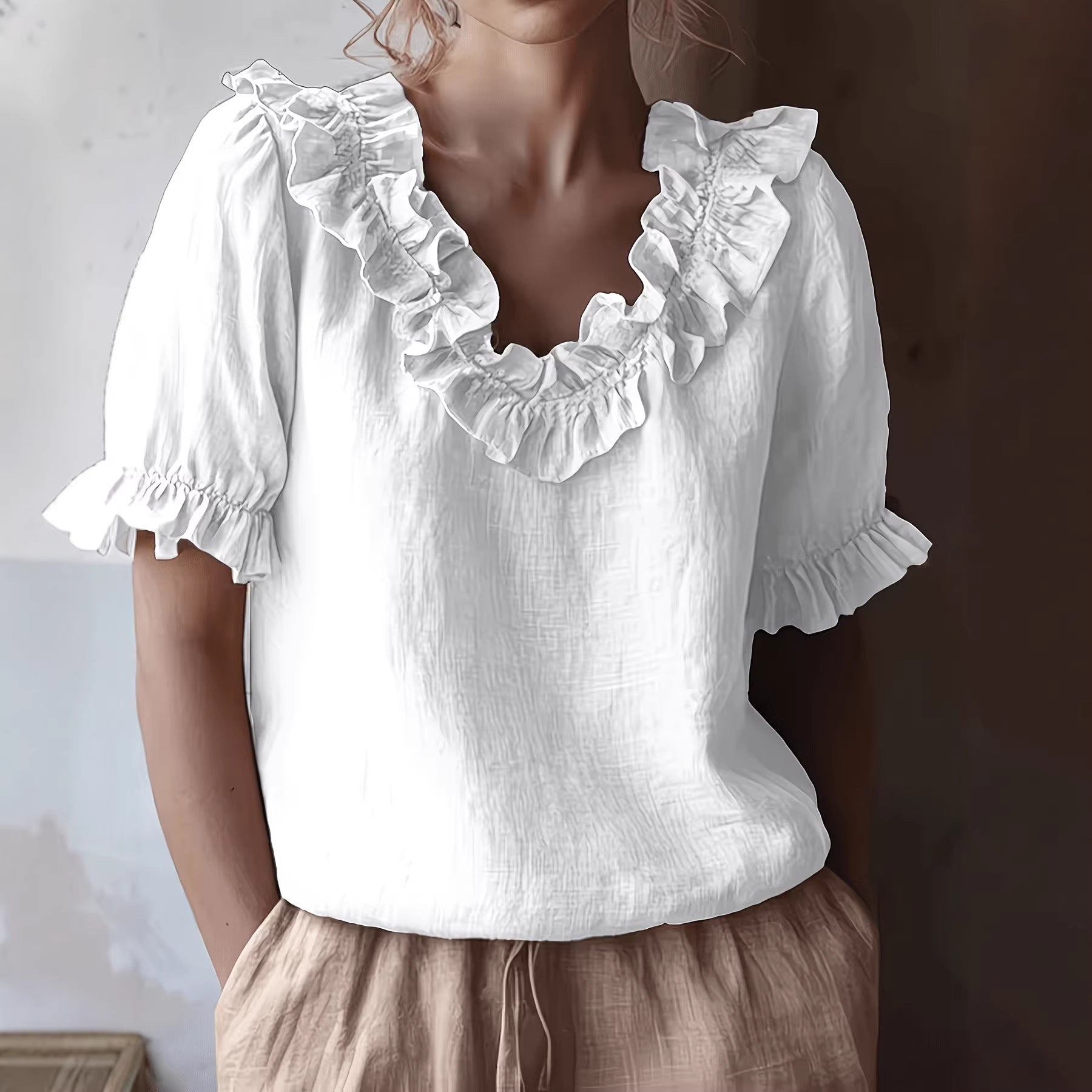 Women's Solid-Colour Fashionable Casual Ruffle-Trimmed Crew-Neck Blouse
