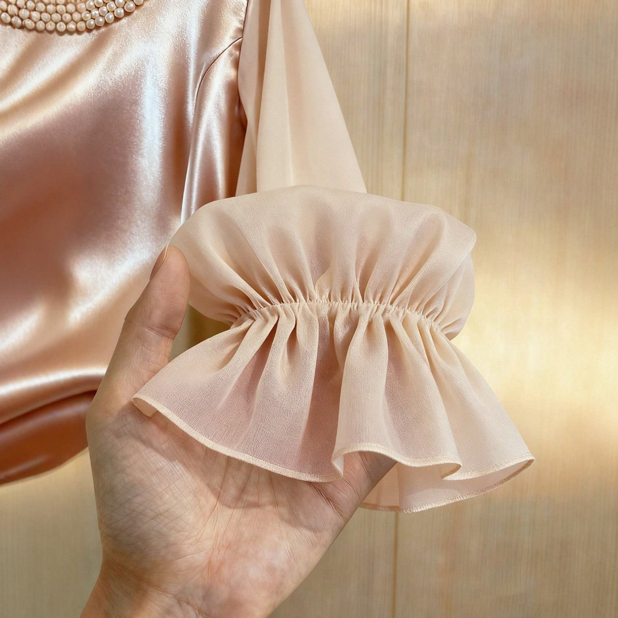 Long-sleeve Elegant Chic And Fashionable Blouse