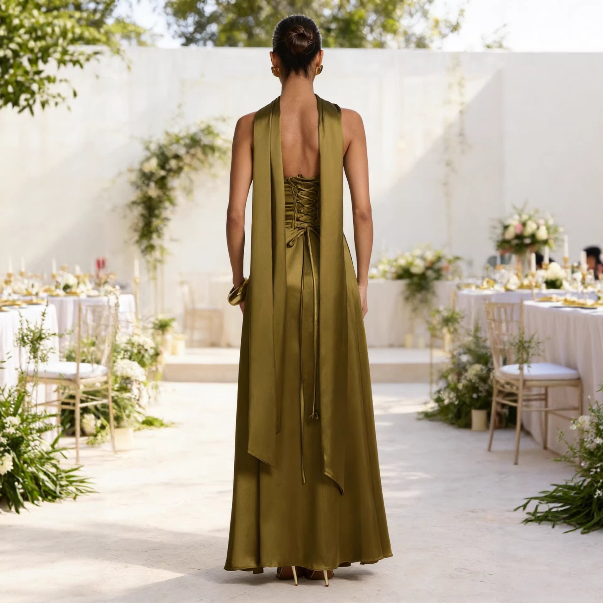 Women`s Chest Wrapping Backless  Evening Gown