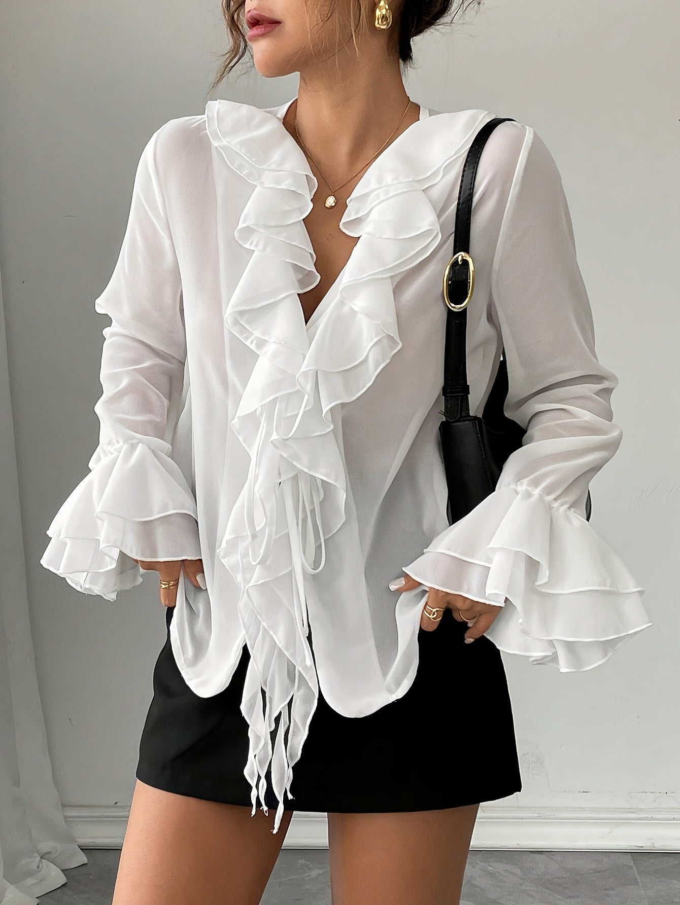 Chic Romantic Style Blouse
