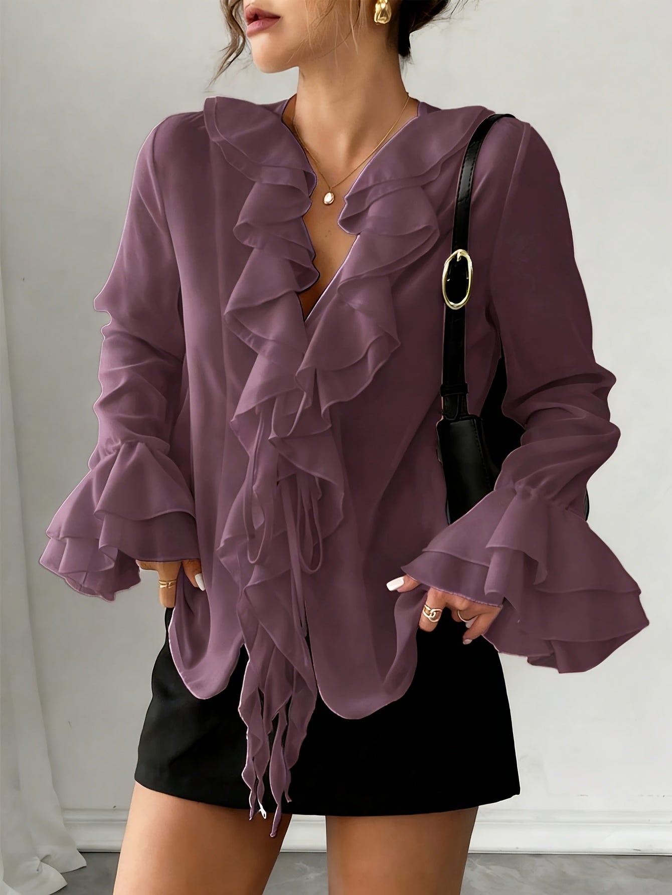 Chic Romantic Style Blouse