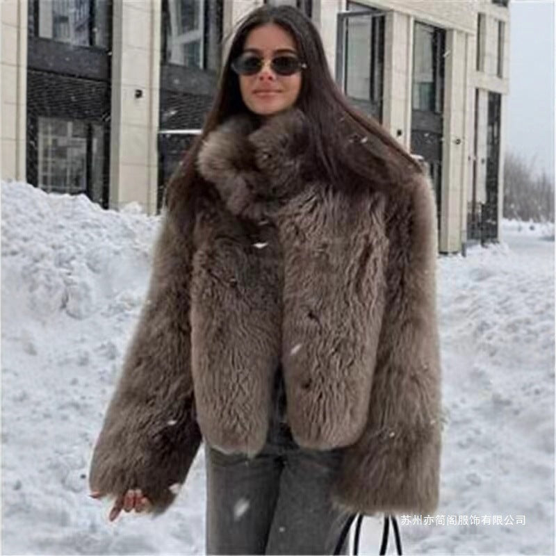 Thickened Warm Faux Fur Coat With A Stand-up Collar