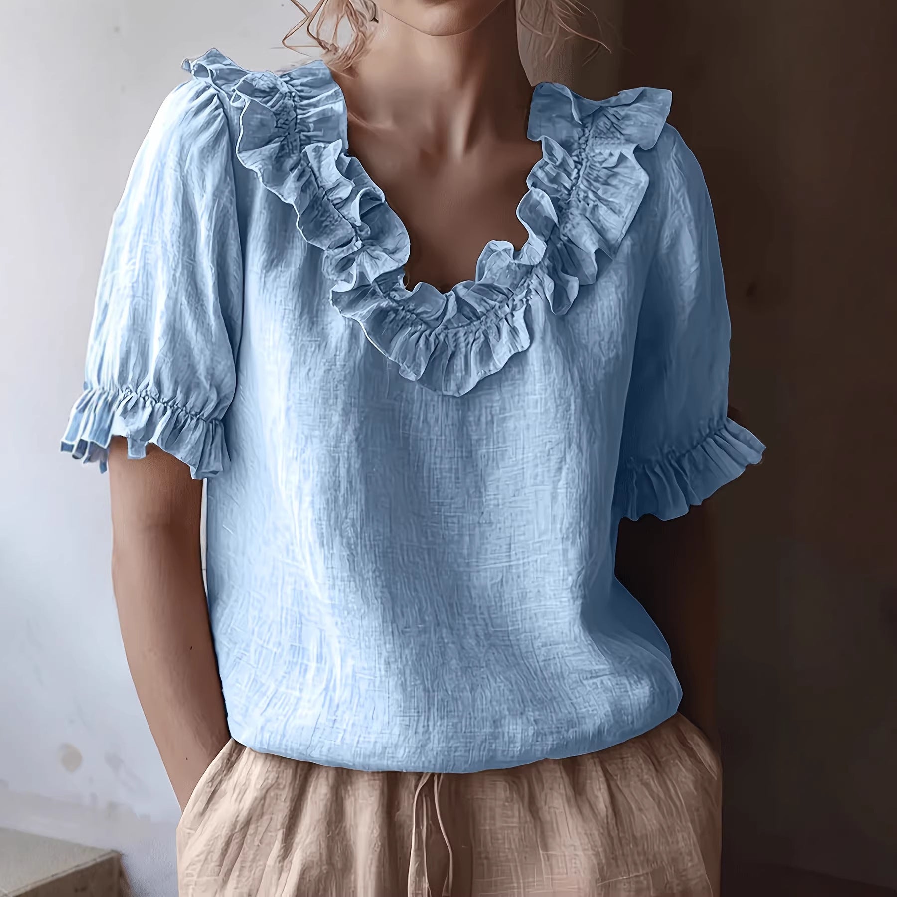 Women's Solid-Colour Fashionable Casual Ruffle-Trimmed Crew-Neck Blouse